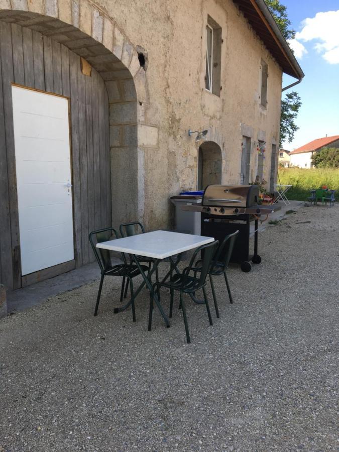 La Chambre des Bobines Montigny-sur-l'Ain Extérieur photo
